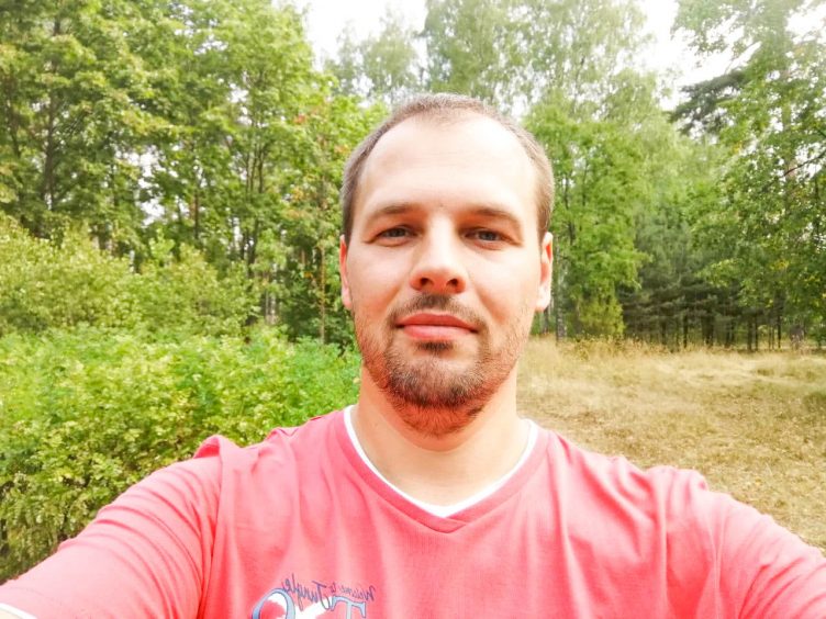 Успел разглядеть в этом пространстве океан жизни